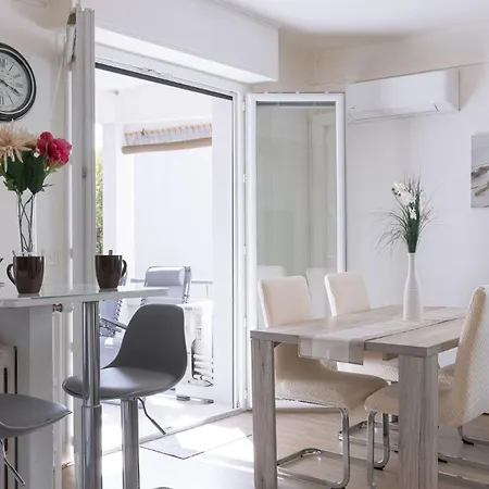 étoile Croisette - Spacieux, Terrasse, Central, Proche Appartamento